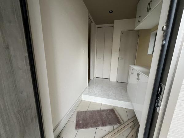 川口市鳩ケ谷本町 玄関