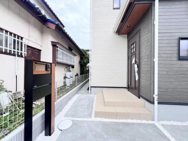 平塚市寺田縄 玄関
