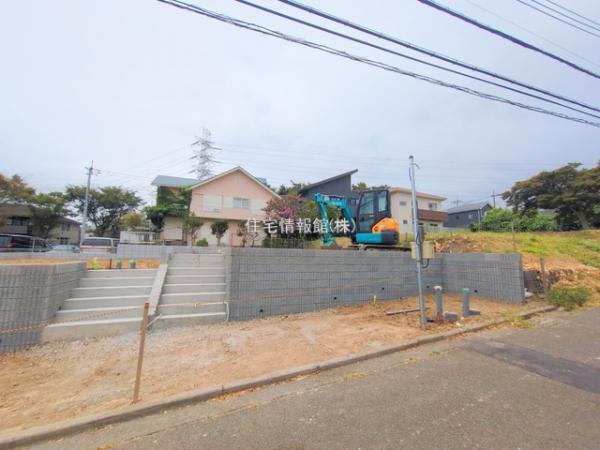 横浜市青葉区荏田西3丁目15番 