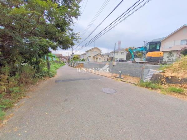 横浜市青葉区荏田西3丁目15番 