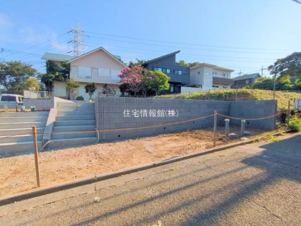 横浜市青葉区荏田西3丁目15番 