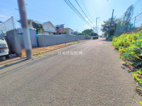 横浜市青葉区荏田西3丁目15番 