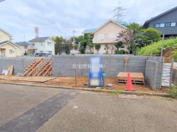 横浜市青葉区荏田西3丁目15番 