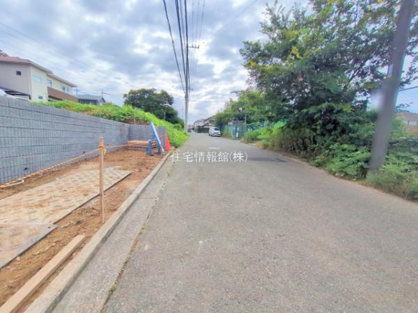 横浜市青葉区荏田西3丁目15番 