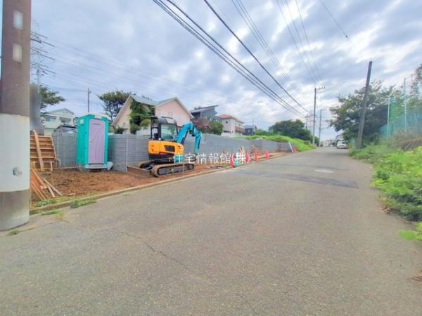 横浜市青葉区荏田西3丁目15番 