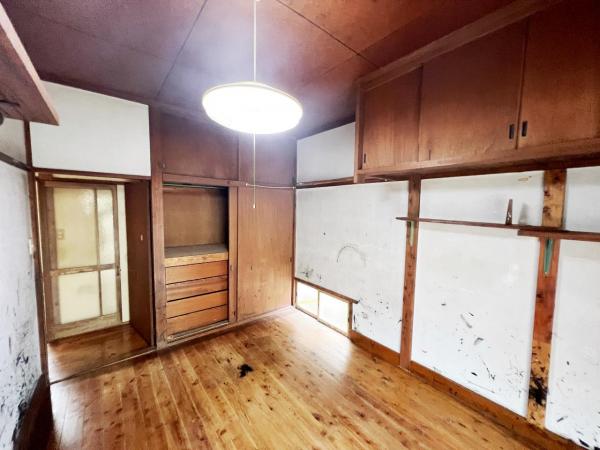 小田原市穴部 中古戸建 収納