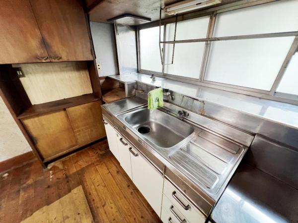 小田原市穴部 中古戸建 キッチン