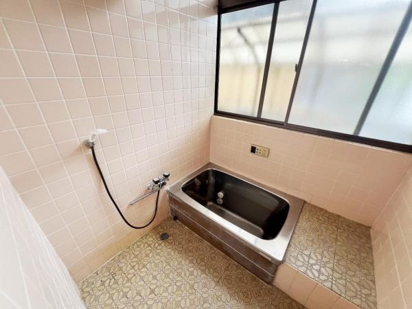 小田原市穴部 中古戸建 浴室