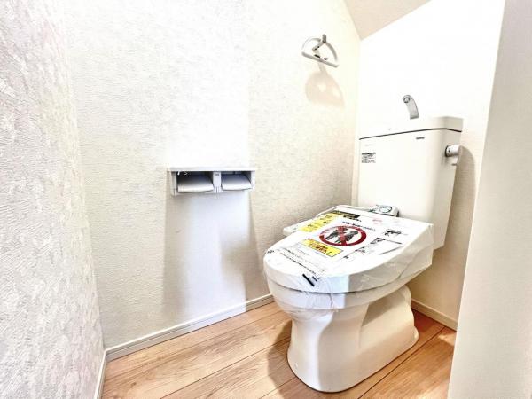 伊勢原市高森 戸建 トイレ