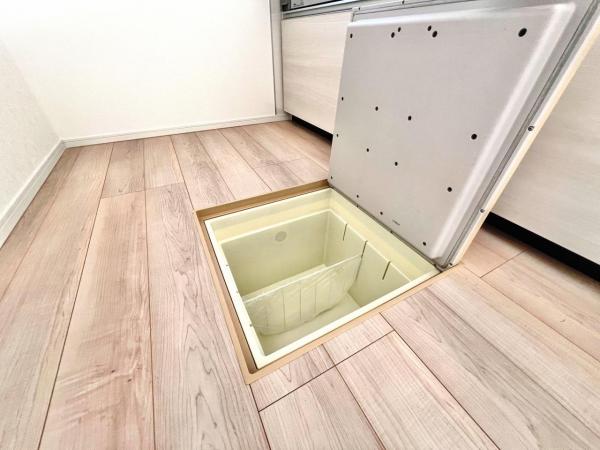 伊勢原市高森 戸建 収納