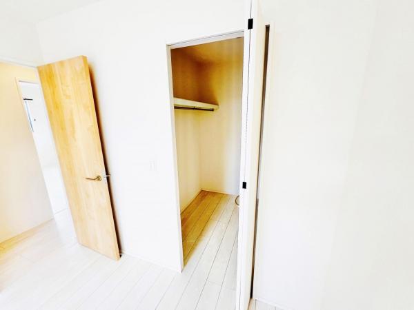 千葉市中央区大森町 中古戸建 ウォークインクローゼット