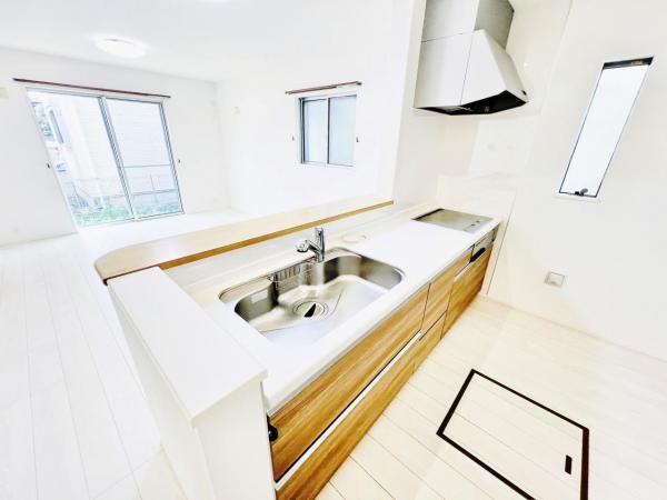 千葉市中央区大森町 中古戸建 キッチン