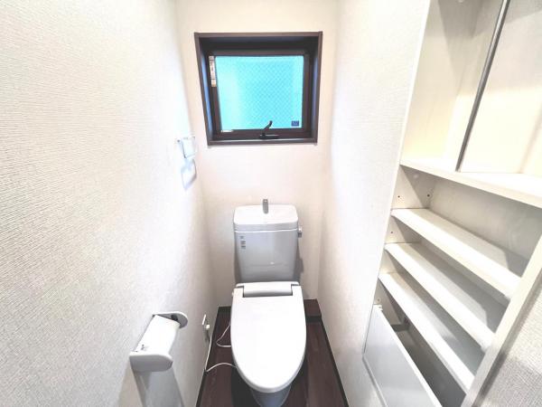 平塚市南金目 中古戸建 トイレ