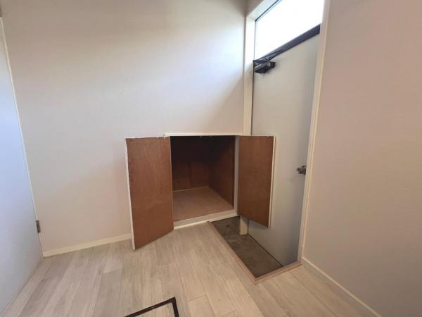 町田市真光寺３丁目 中古戸建 収納