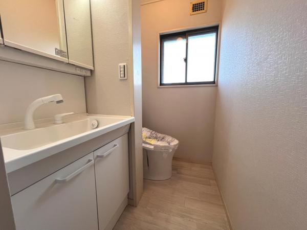 町田市真光寺３丁目 中古戸建 トイレ