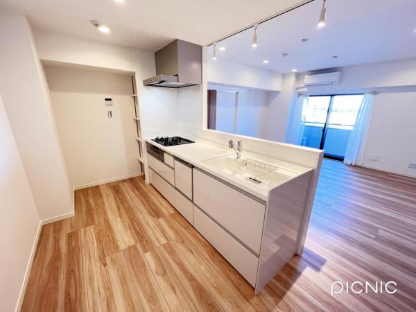 フォレスト国立 キッチン