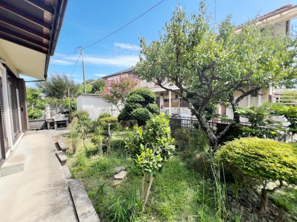小田原市小八幡４丁目 中古戸建 庭