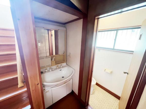 小田原市小八幡４丁目 中古戸建 洗面化粧台