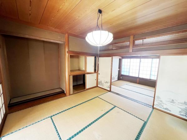 小田原市小八幡４丁目 中古戸建 寝室