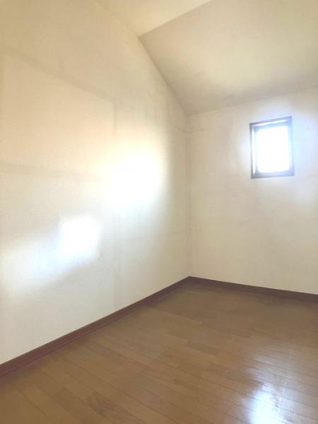 川崎市宮前区西野川３丁目 中古戸建 収納