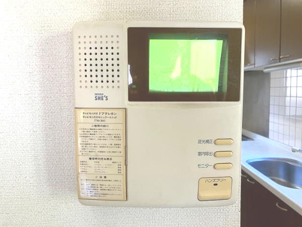 川崎市宮前区西野川３丁目 中古戸建 TVモニター付きインターフォン