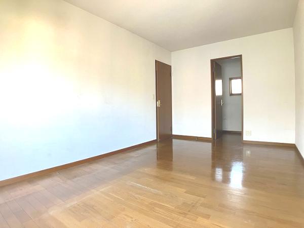 川崎市宮前区西野川３丁目 中古戸建 寝室