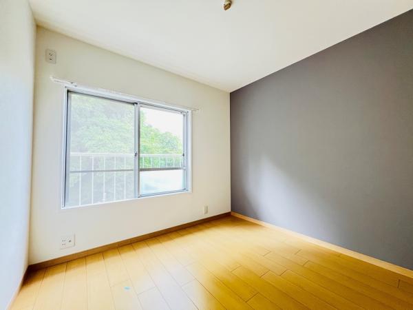 鵜野森団地 子供部屋