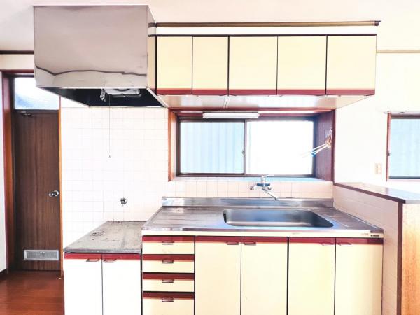 伊勢原市坪ノ内 中古戸建 キッチン