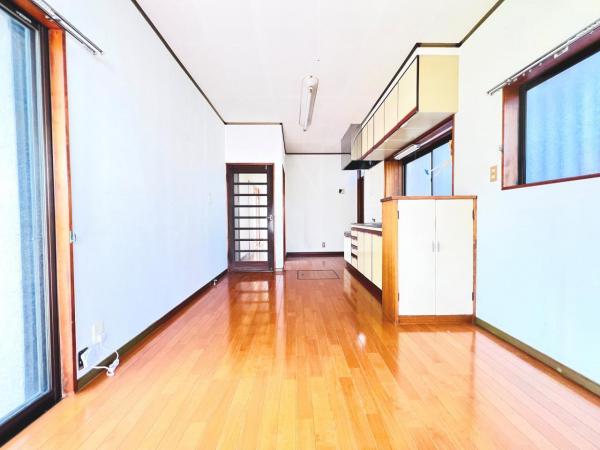 伊勢原市坪ノ内 中古戸建 ダイニングキッチン