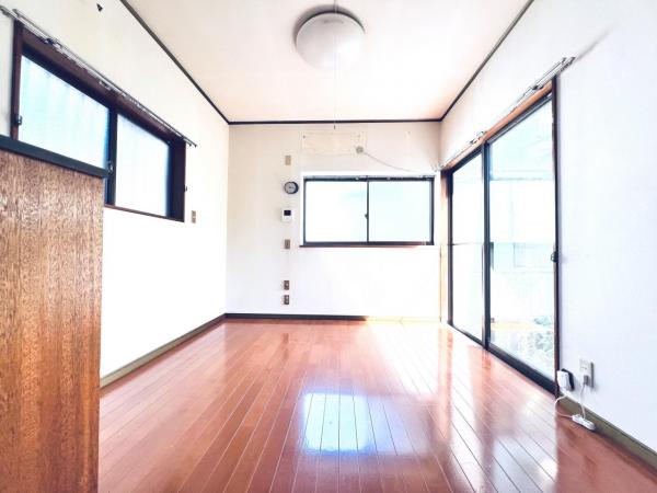 伊勢原市坪ノ内 中古戸建 リビングダイニング