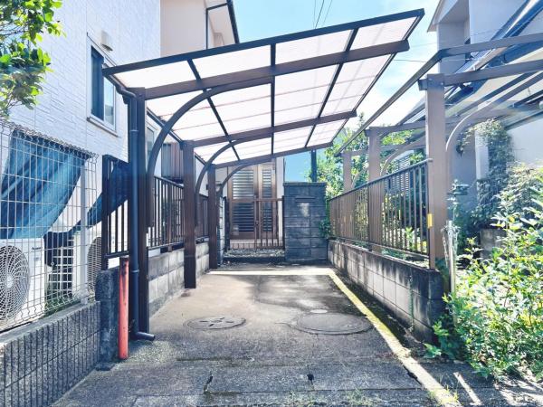 伊勢原市坪ノ内 中古戸建 駐車場