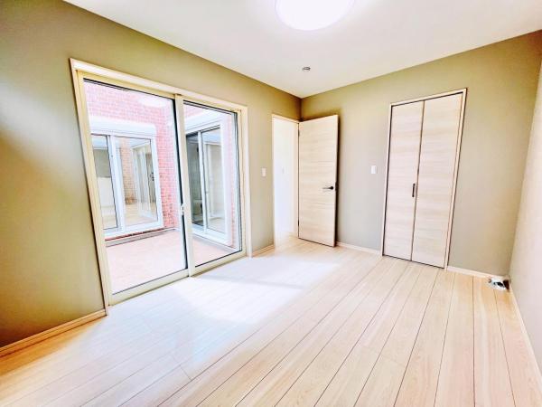 千葉市中央区蘇我３丁目 中古戸建 寝室
