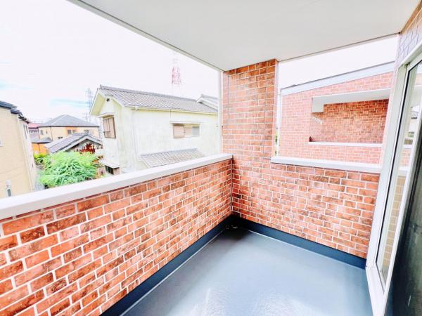 千葉市中央区蘇我３丁目 中古戸建 バルコニー