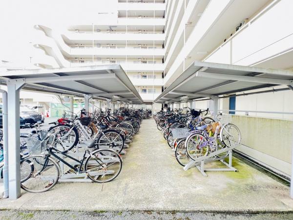 ライフプラザ相模原 駐輪場
