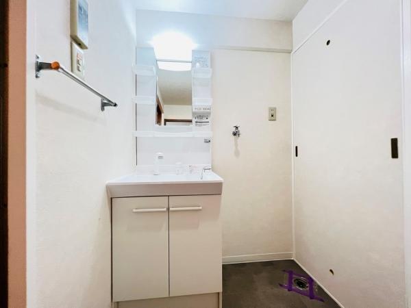 ライフプラザ相模原 洗面化粧台