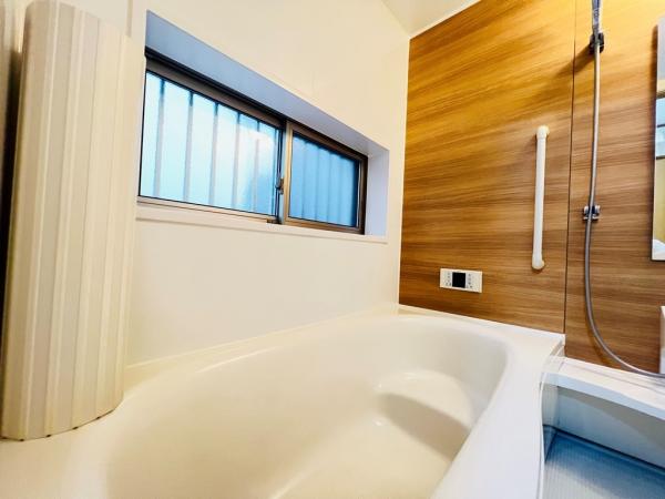 相模原市中央区小山１丁目 中古戸建 浴室