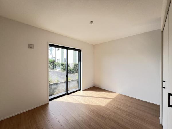 横須賀市長坂３丁目 戸建 子供部屋