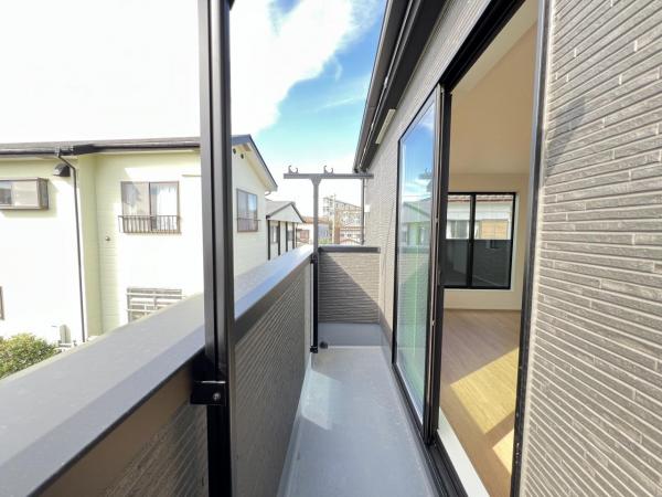 横須賀市長坂３丁目 戸建 バルコニー