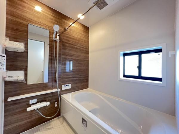 横須賀市長坂３丁目 戸建 浴室