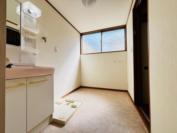 横須賀市安浦町３丁目 中古戸建 脱衣所