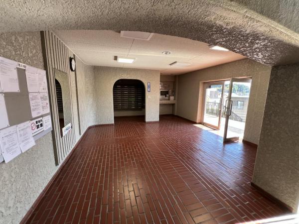 戸塚スカイハイツ エントランスホール