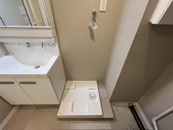 戸塚スカイハイツ ランドリースペース