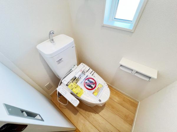 南足柄市関本　第8 トイレ