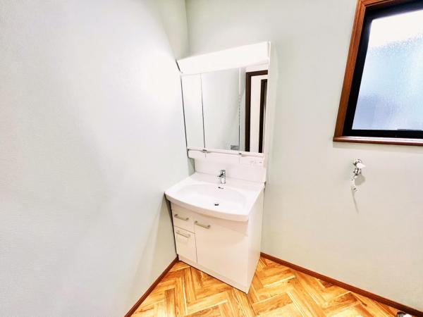 千葉市中央区宮崎町 中古戸建 洗面化粧台