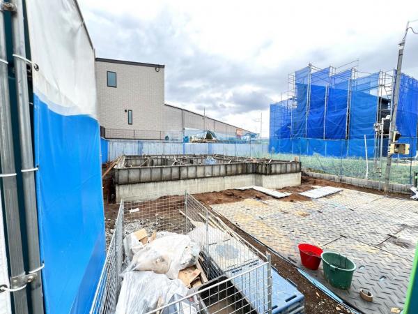 綾瀬市深谷中２丁目 戸建 駐車場