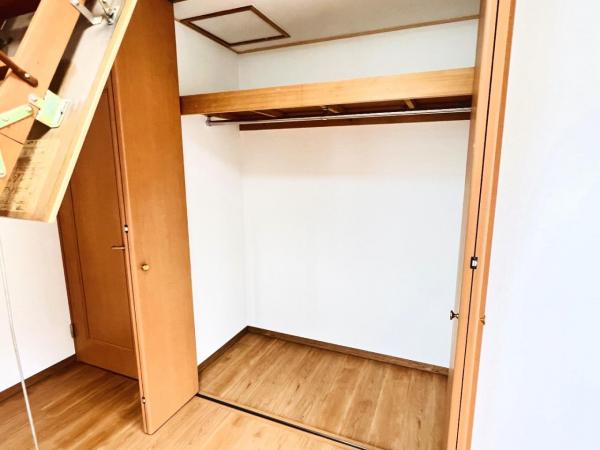 横浜市栄区中野町 中古戸建 収納