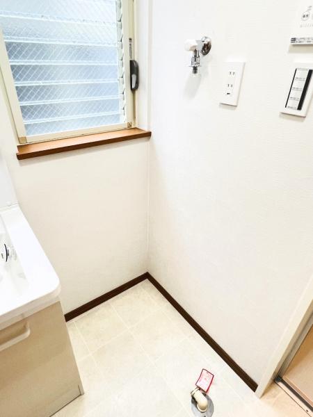 横浜市栄区中野町 中古戸建 ランドリースペース