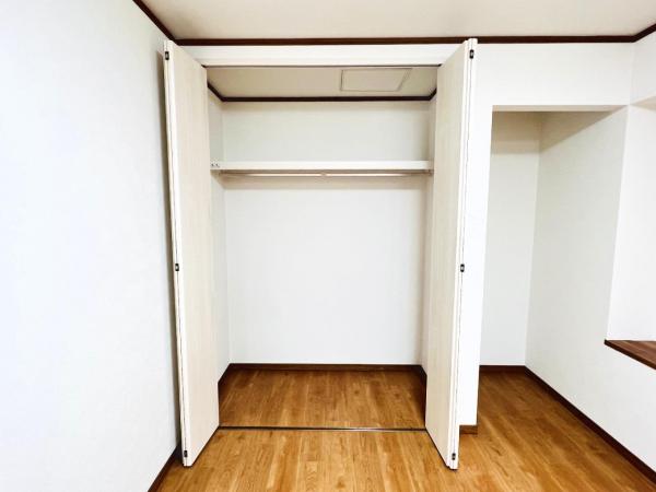 横浜市栄区中野町 中古戸建 収納