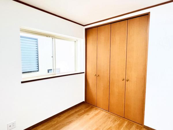 横浜市栄区中野町 中古戸建 収納