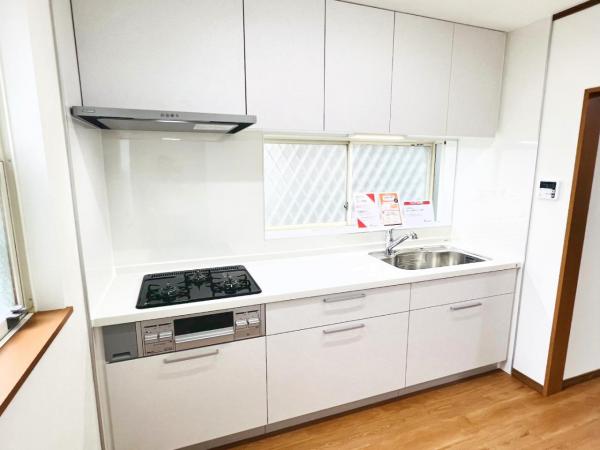 横浜市栄区中野町 中古戸建 キッチン